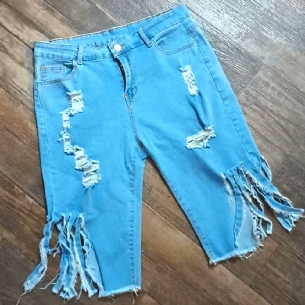Savage Custom Distressed Bermuda Knee Shorts - Picture 6 of 16